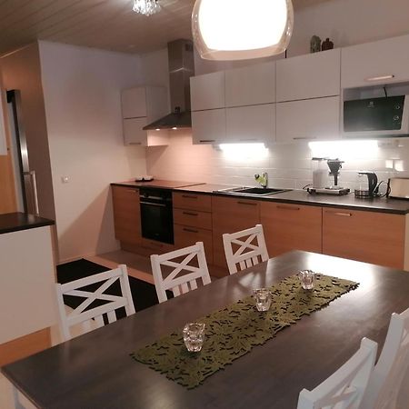 Majoituspalvelu Nurmi Apartment Oksapolku 2 B Deluxe Huoneisto 103M2 拉赫 外观 照片